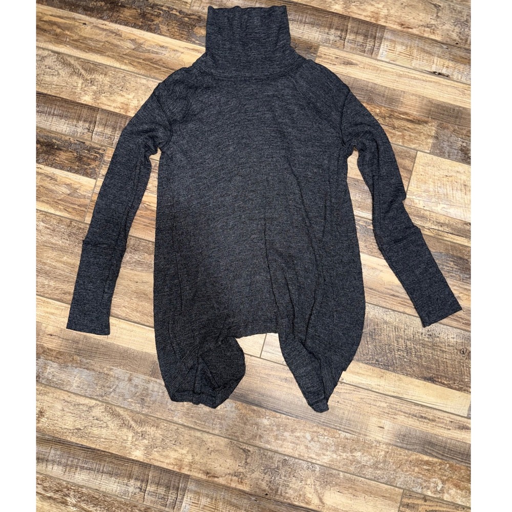 Free People Charcoal Grey‎ Turtleneck Asymmetrical Hem Sweater Top Women's Small